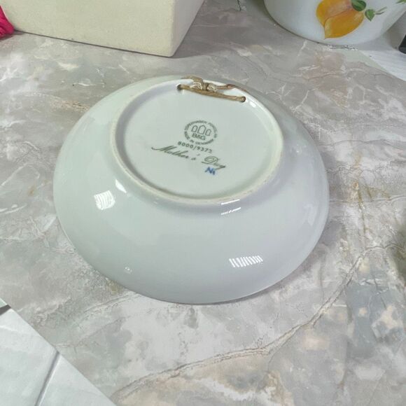 Bing & Grondahl 1972 “ Horse & Foal “ Mors Dag 1972 - Picture 3 of 4